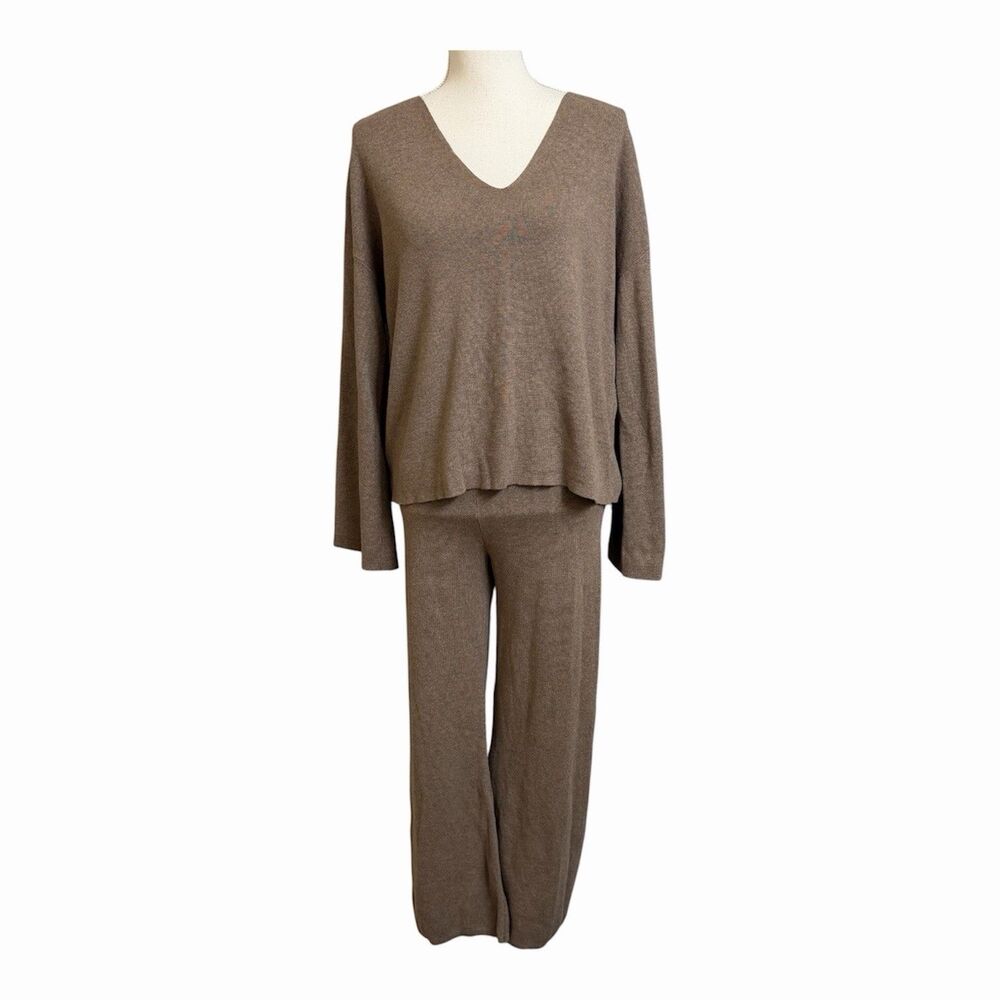 Old Navy Women's M Bell Sleeve V-Neck Sweater & Matching Sweater Pants Set Brown